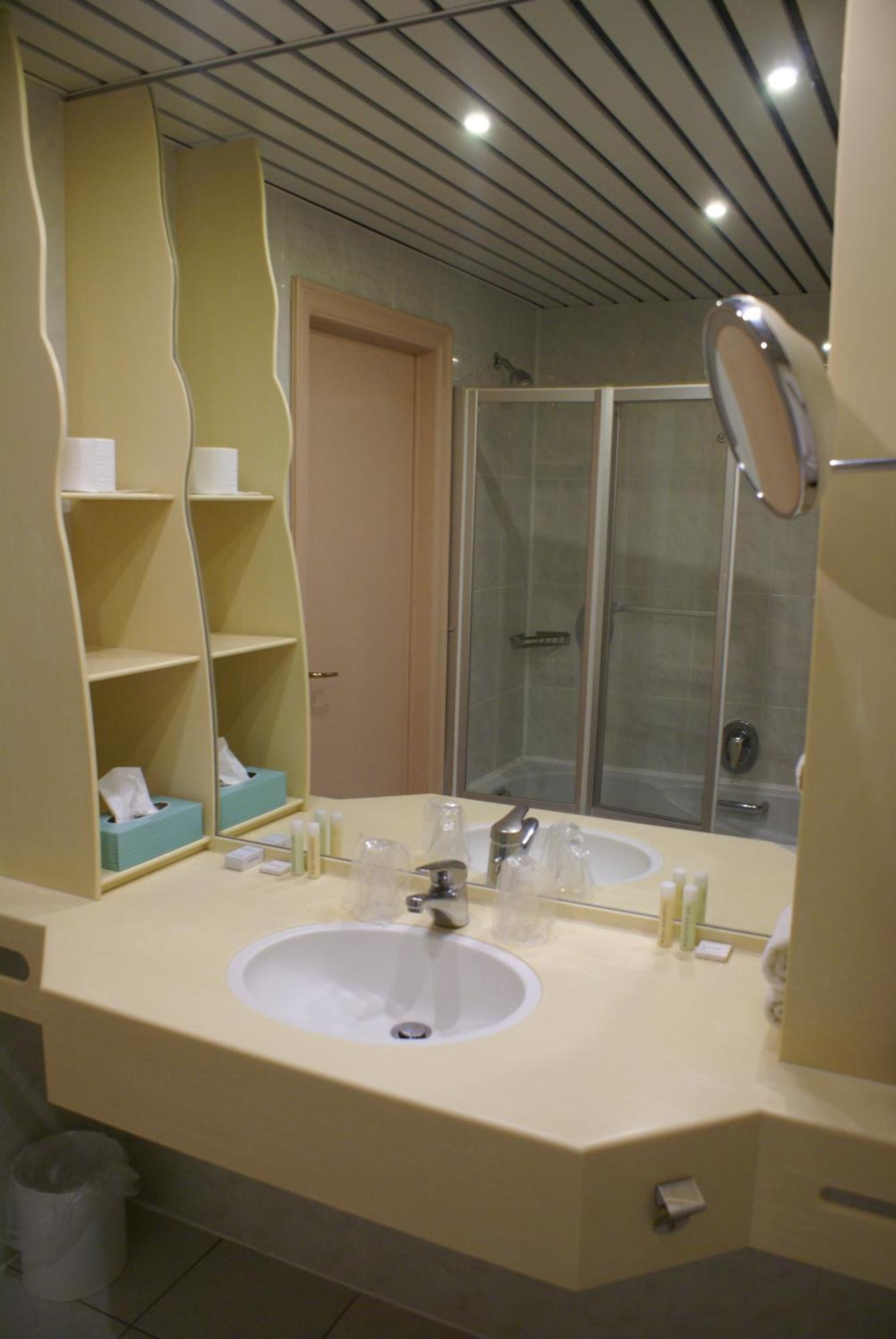 Bero Hotel 4*