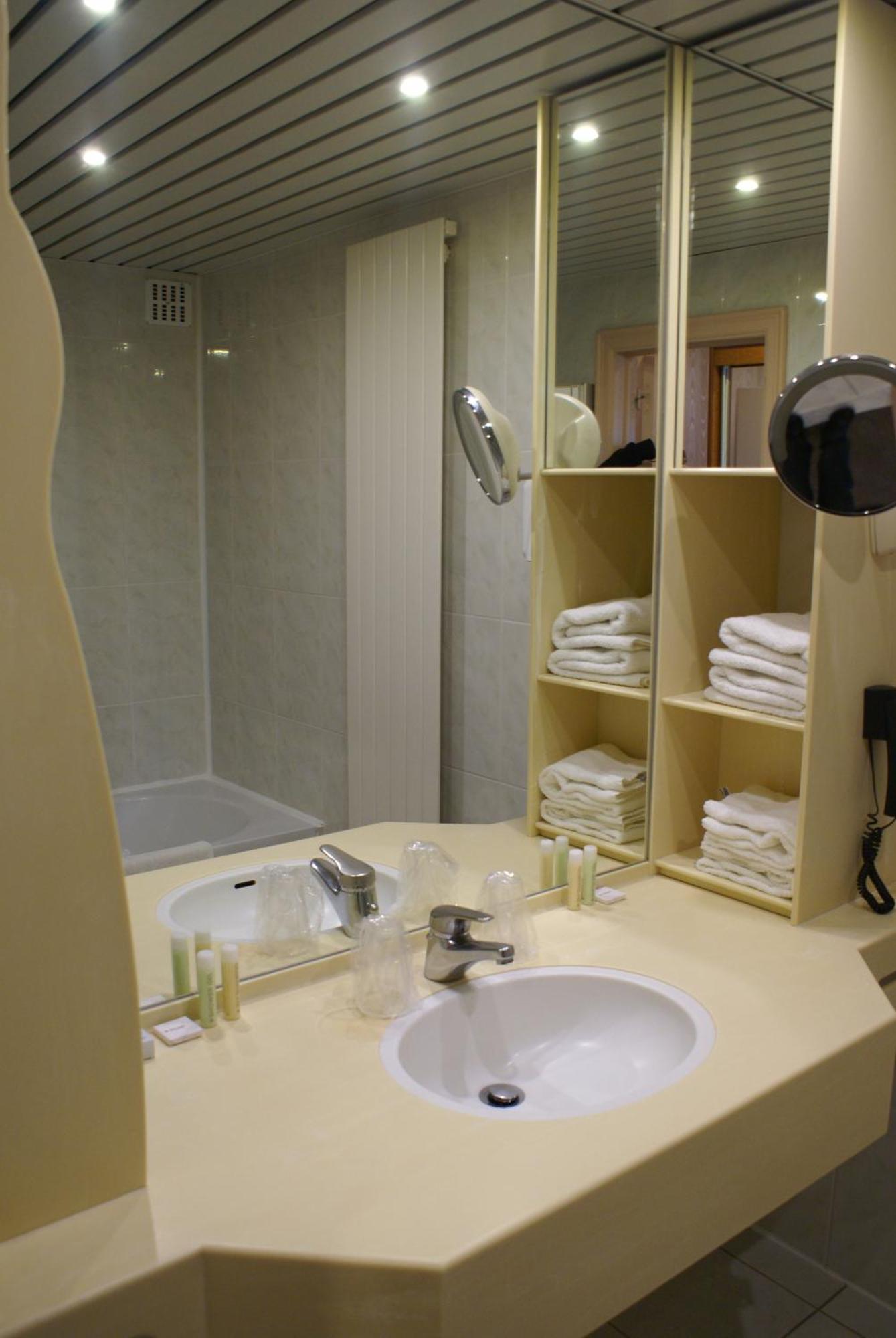 Bero Hotel 4*